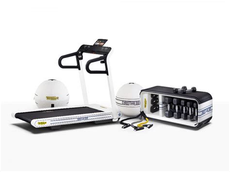 dior technogym prezzo|Dior's Collaboration with Technogym is Designed to Keep You Fit .